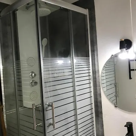 Chaleureux A La Foux D'allos 아파트 라포