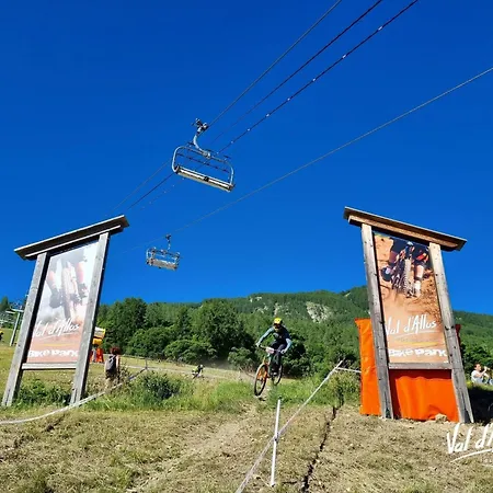 Chaleureux A La Foux D'allos Ла-Фу