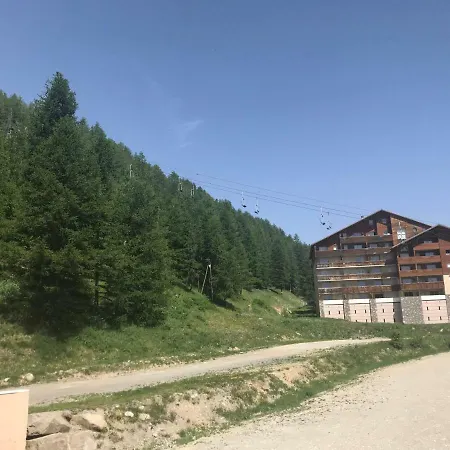 Апартаменты Chaleureux A La Foux D'allos *